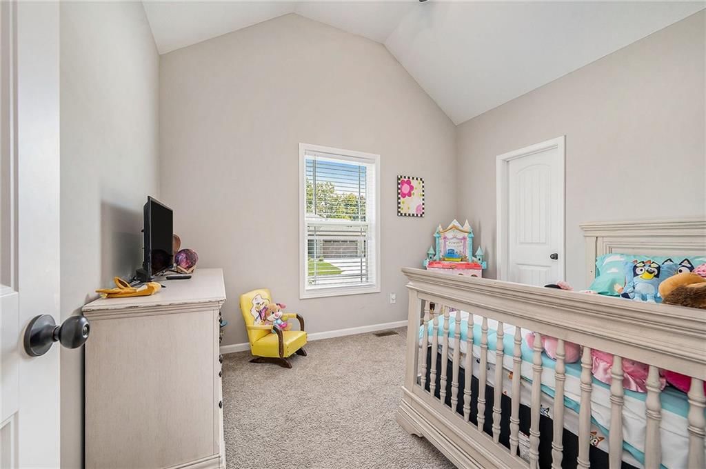 208 S MARIMACK Court — photo 18