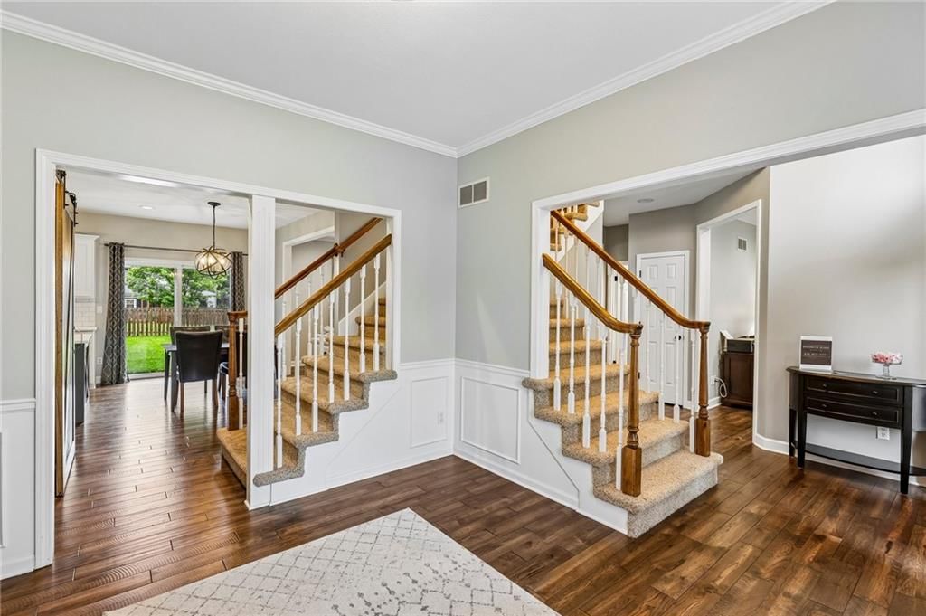 1116 SW Crossing Drive — photo 11