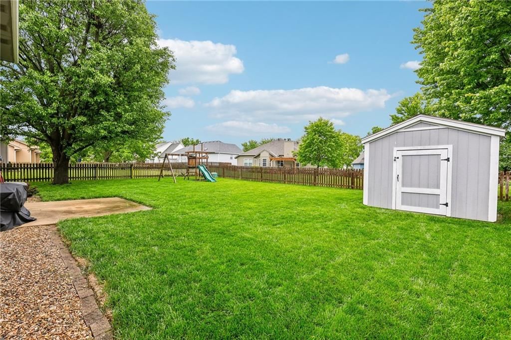 1116 SW Crossing Drive — photo 28