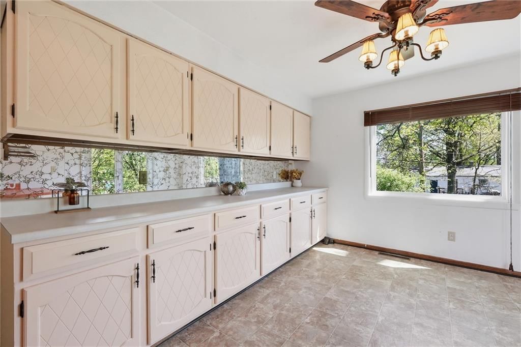 2305 S Crescent Avenue — photo 11