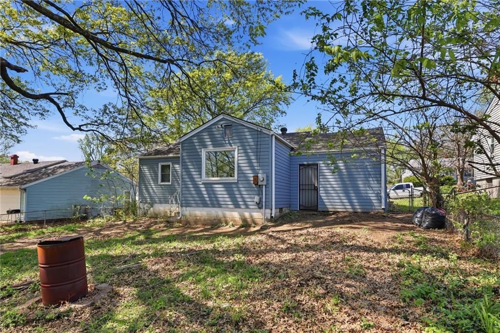 2305 S Crescent Avenue — photo 26