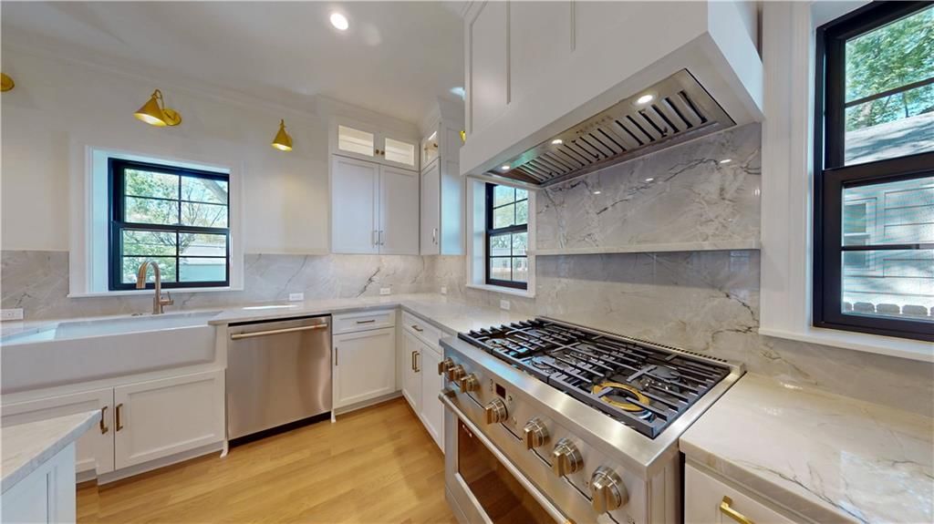 5325 W 72ND Street — photo 11