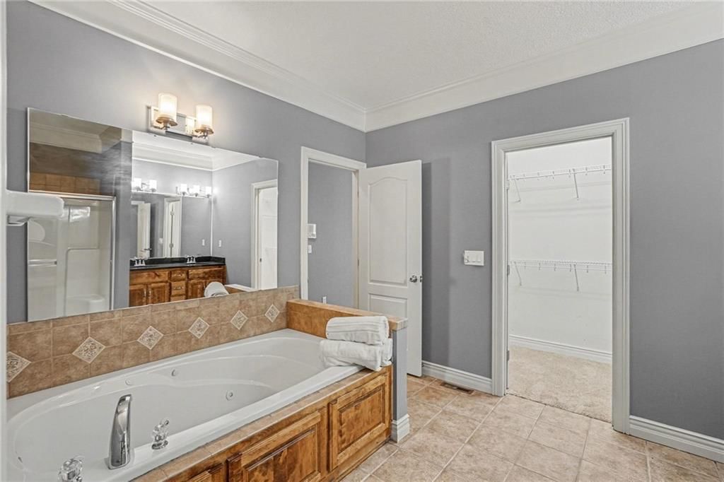 813 NE Sonora Valley Circle — photo 18