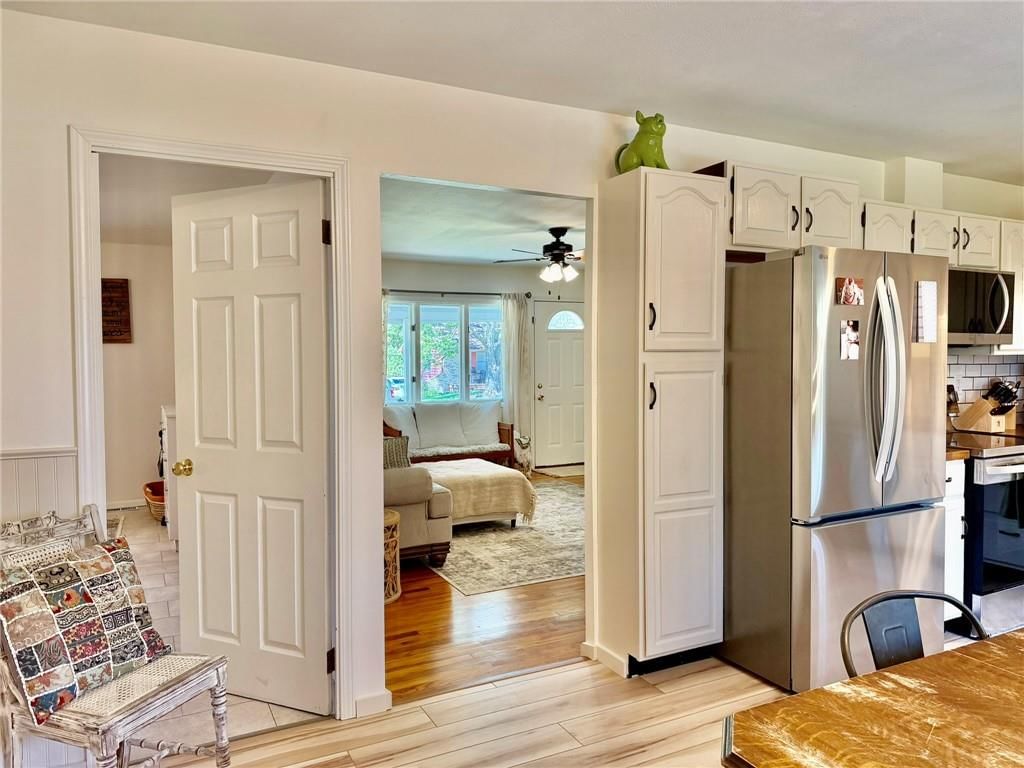 1231 Crestview Drive — photo 12