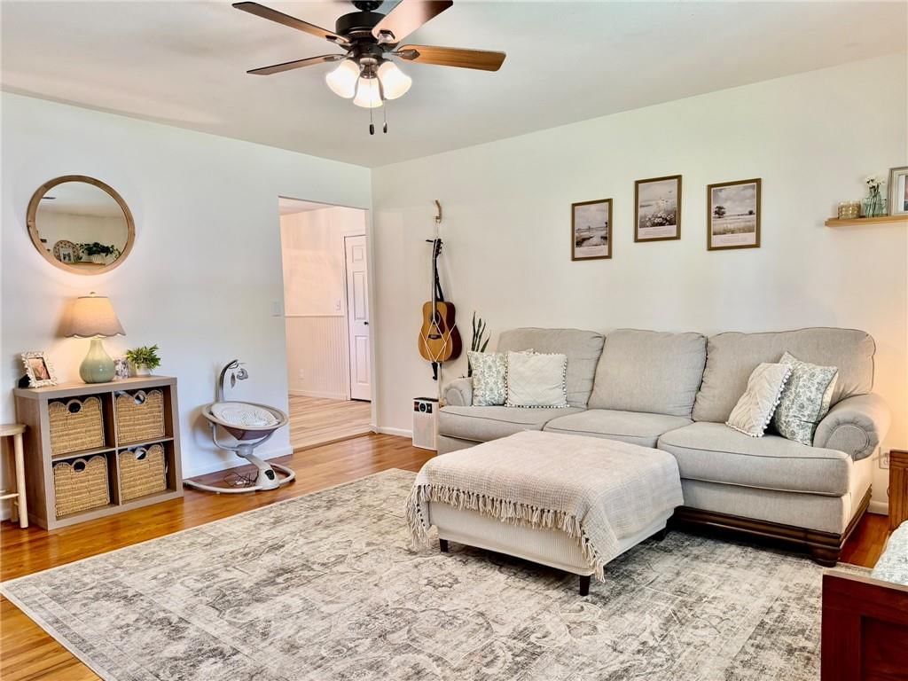 1231 Crestview Drive — photo 15