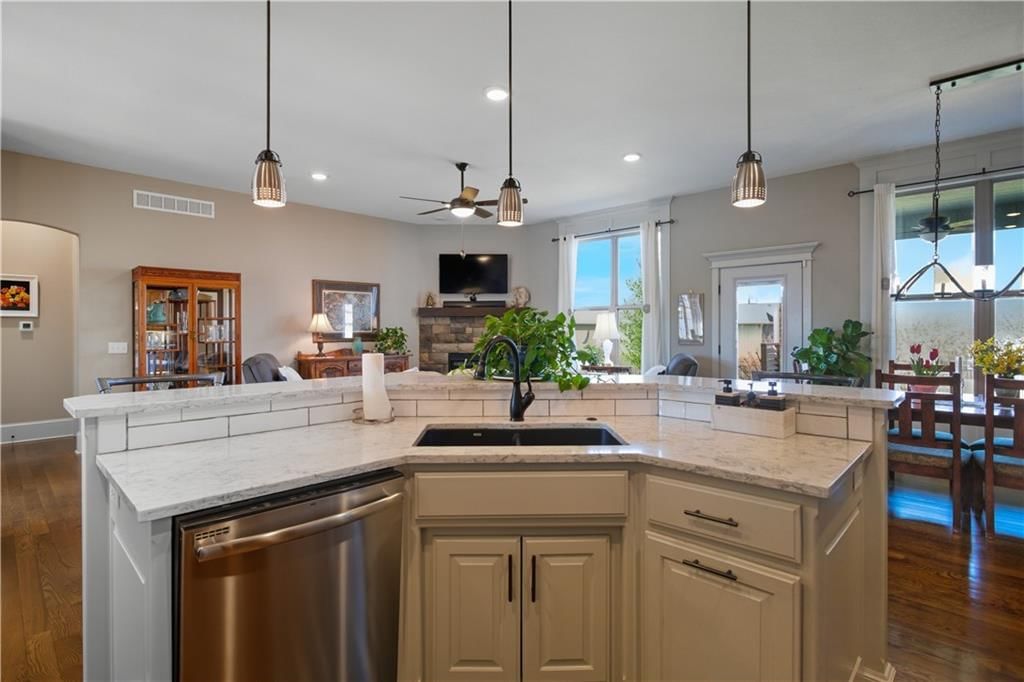 17710 Mission Ridge Drive — photo 14