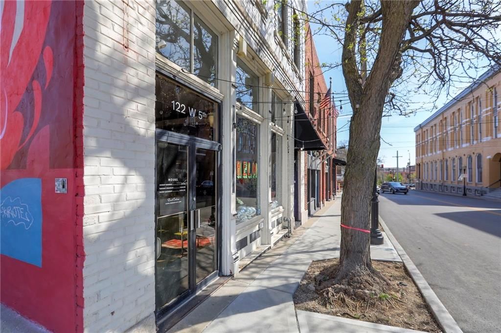 120-122 W 5th Street — photo 3