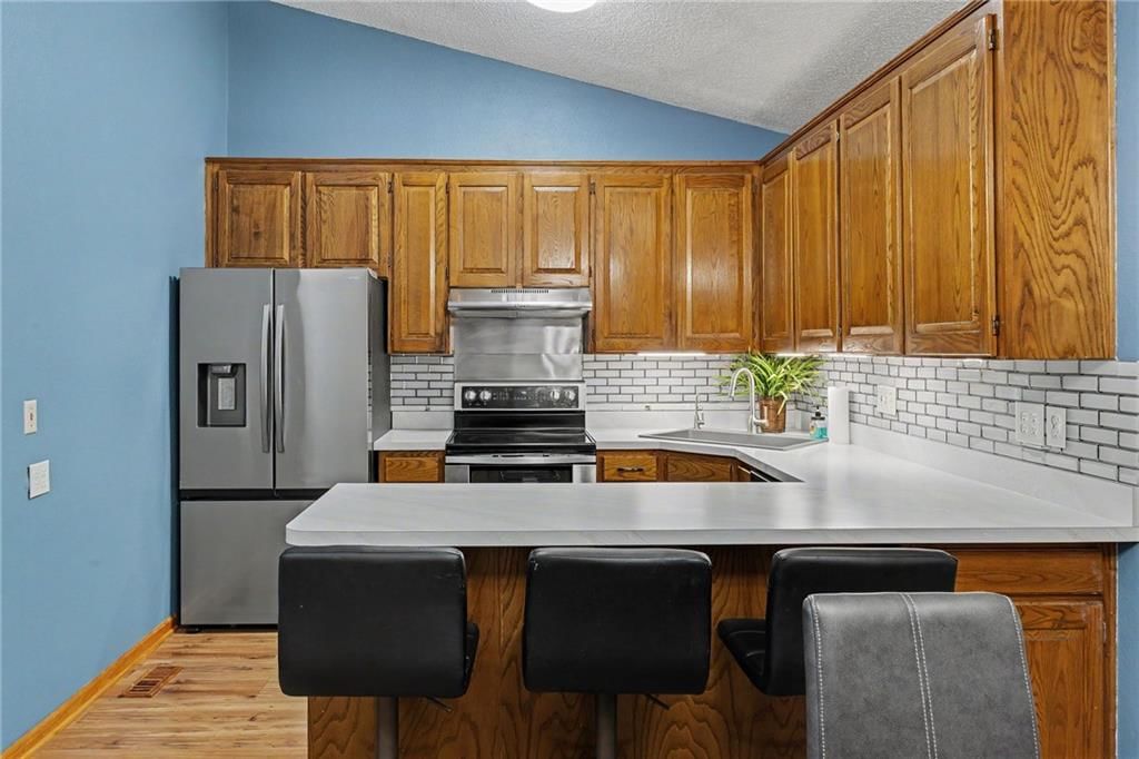7004 N Fisk Court — photo 9