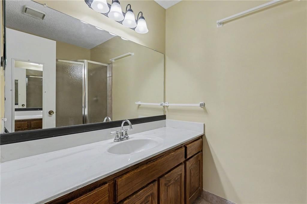 7004 N Fisk Court — photo 13
