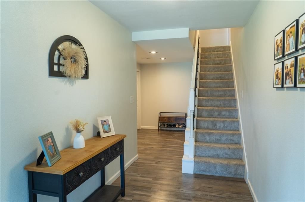16946 Yale Avenue — photo 8