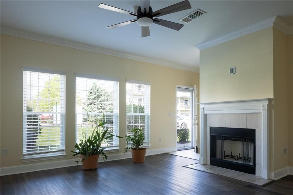 11603 Tomahawk Creek Parkway — photo 4