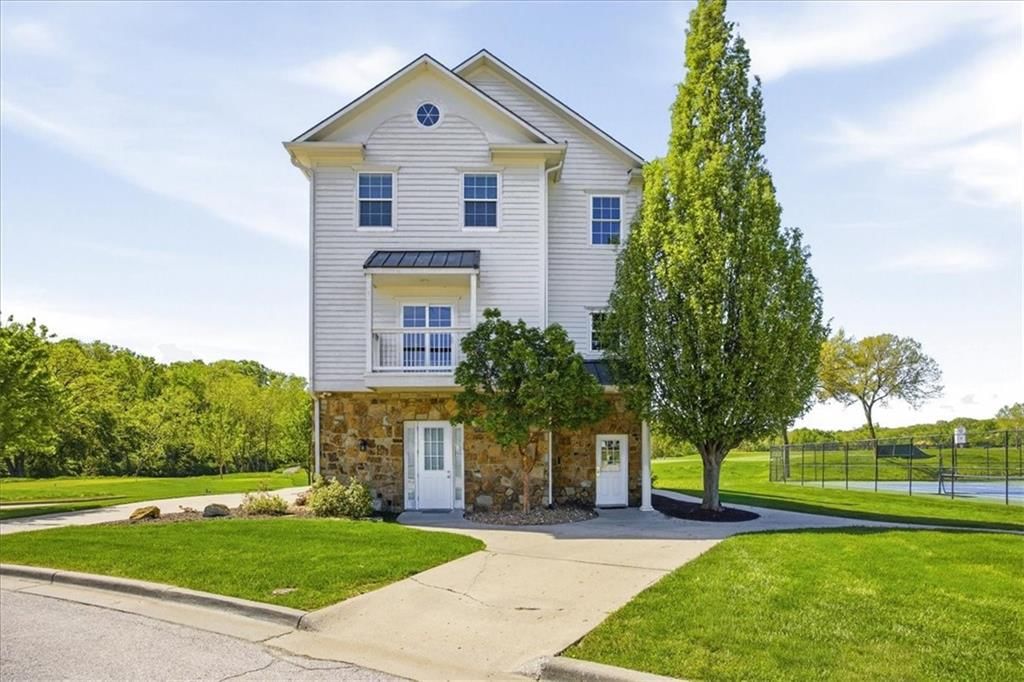 10875 Allen Way — photo 4