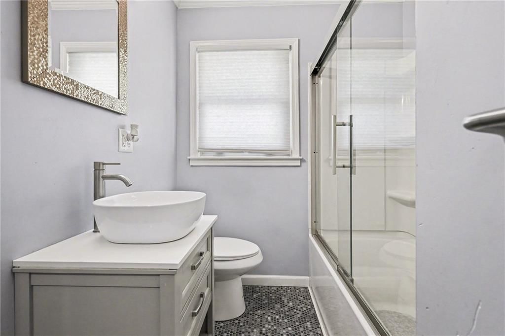 7002 N Baltimore Avenue — photo 10
