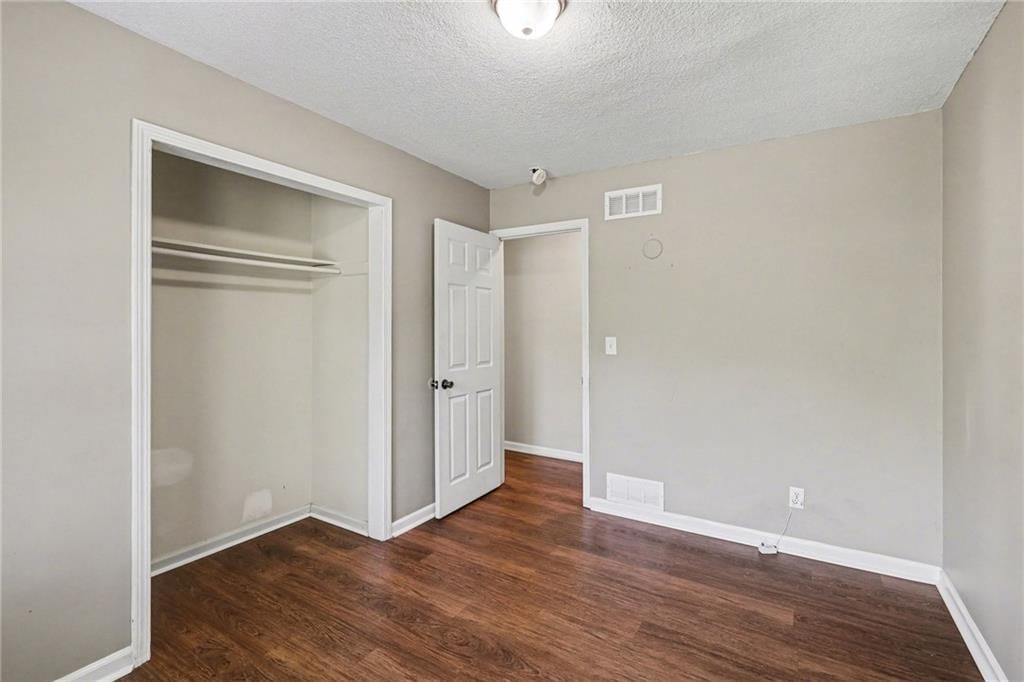 7002 N Baltimore Avenue — photo 12