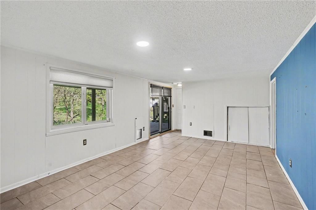 7002 N Baltimore Avenue — photo 19