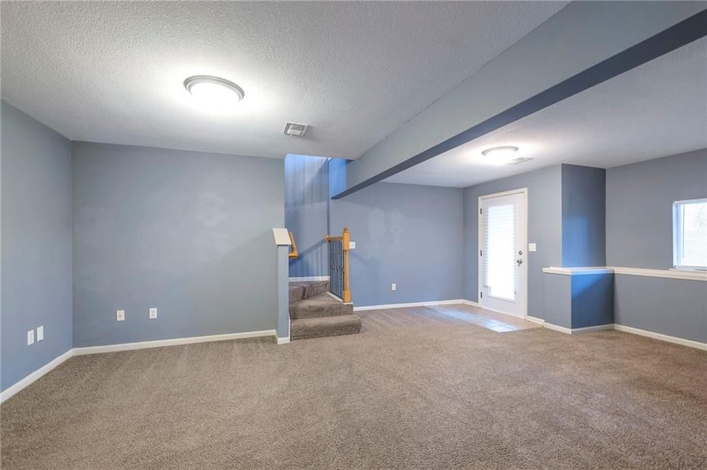 10410 E 45th Terrace — photo 18