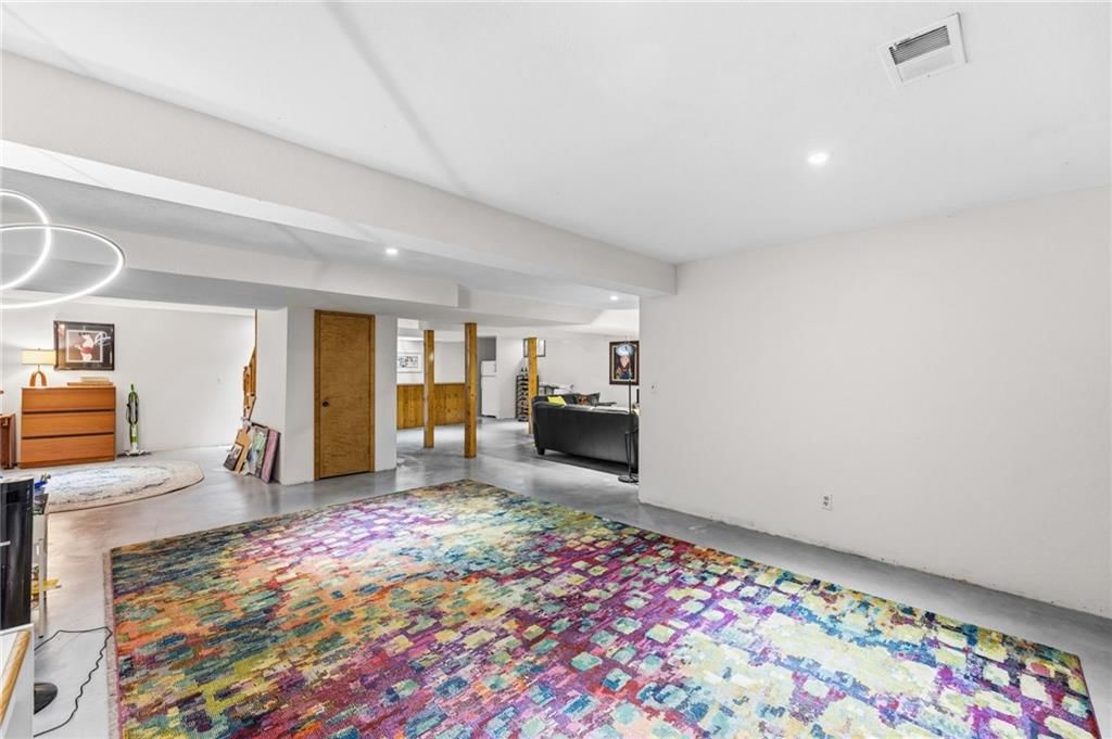 4024 N 123rd Terrace — photo 38