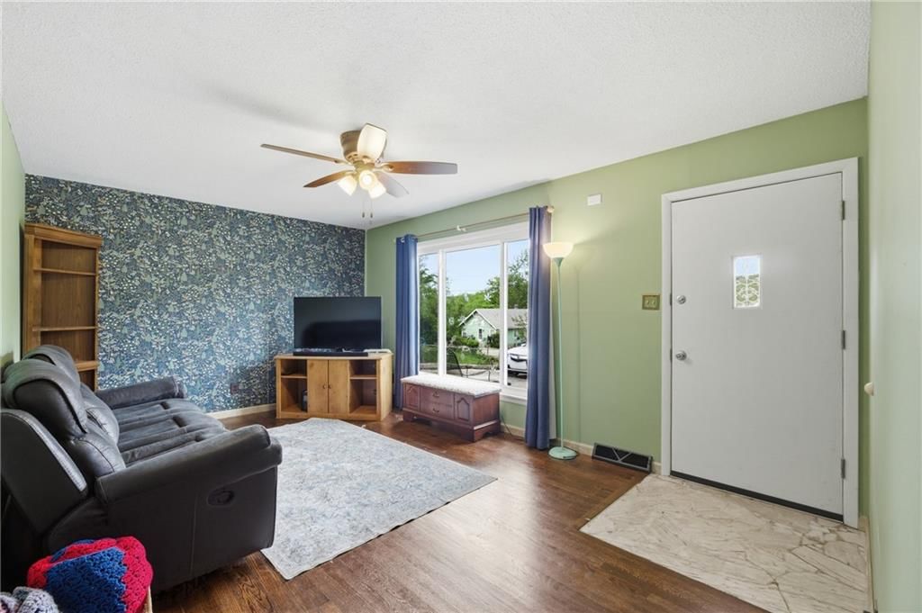 424 S 86th Street — photo 13