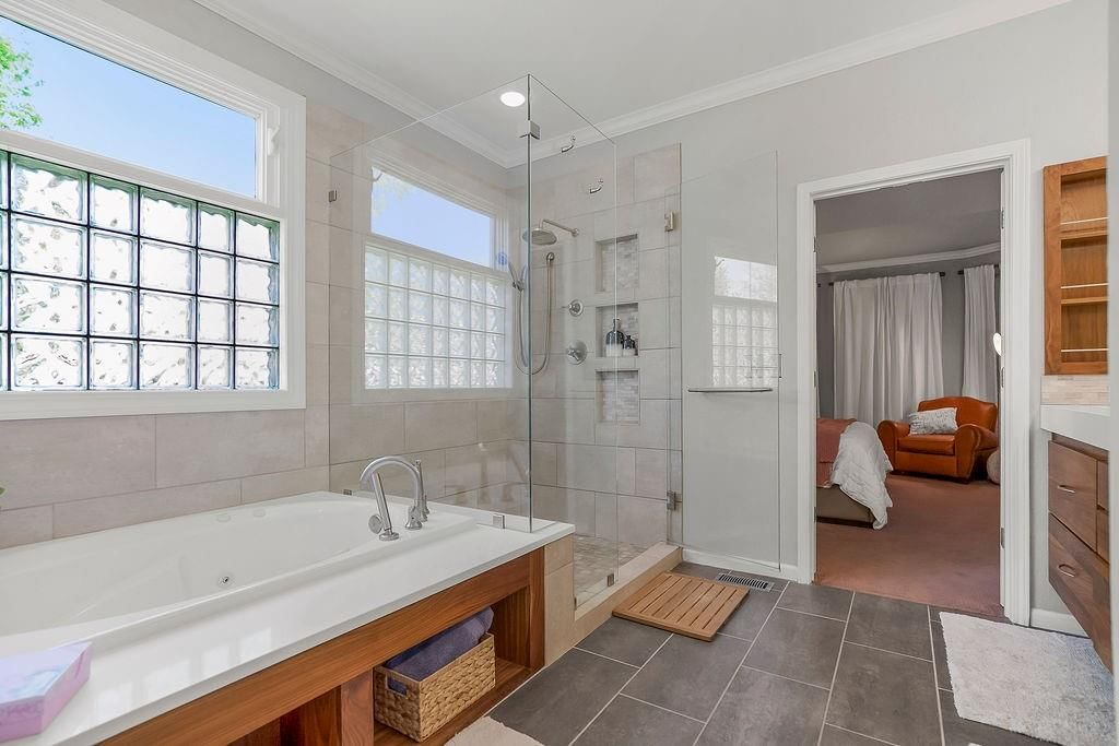 4313 NE Maplegate Court — photo 48