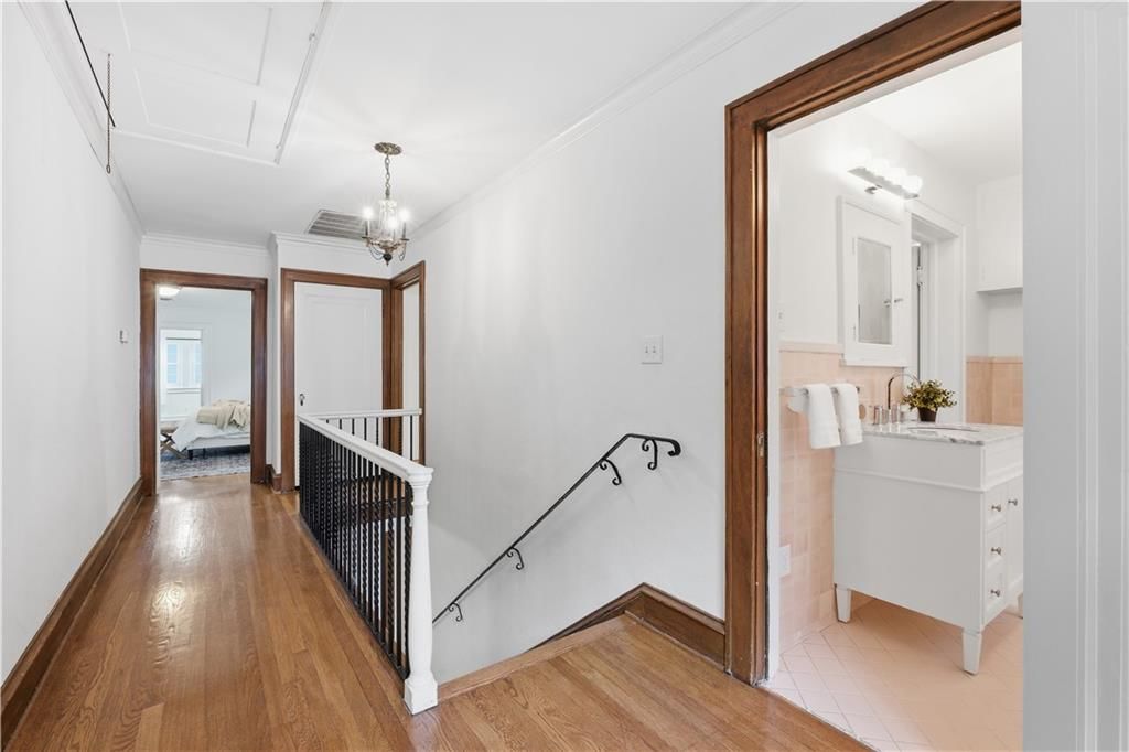 1211 W 61st Terrace — photo 22