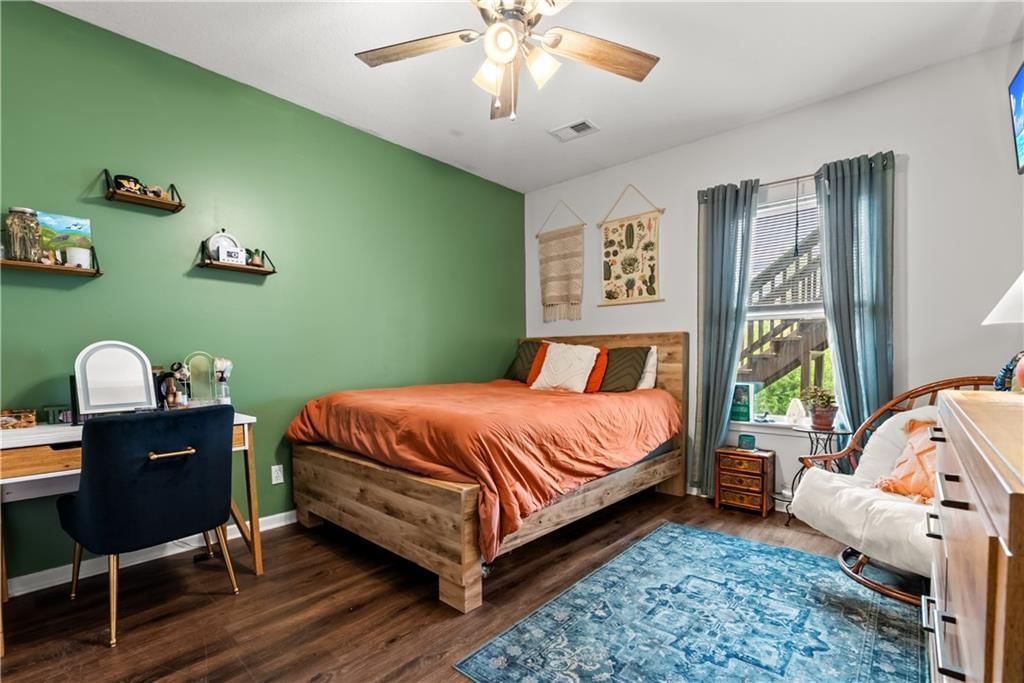 10312 N Hedges Avenue — photo 37