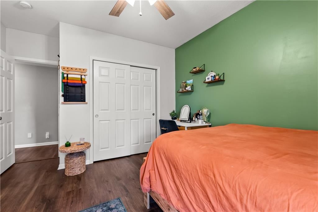 10312 N Hedges Avenue — photo 38
