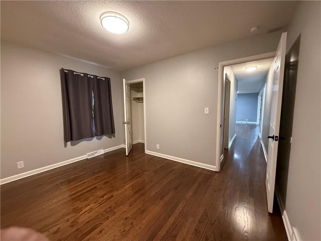 8811 E 84th Street — photo 17