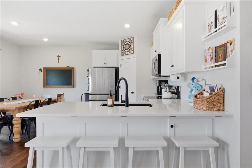 523 NW 110th Street — photo 9