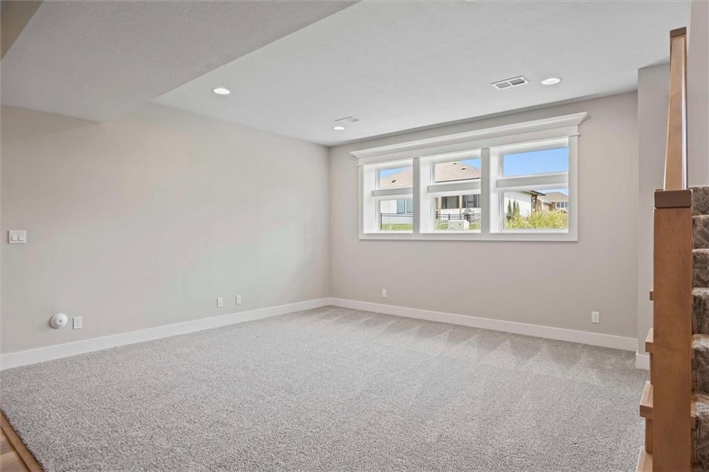 18405 Caenen Street — photo 21