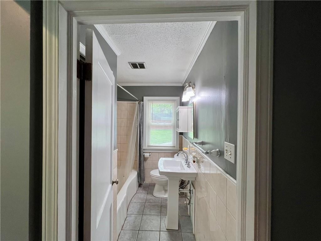 8207 Hemlock Street — photo 11