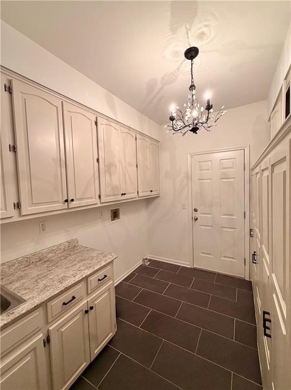 1129 Camelot Hill Street — photo 15