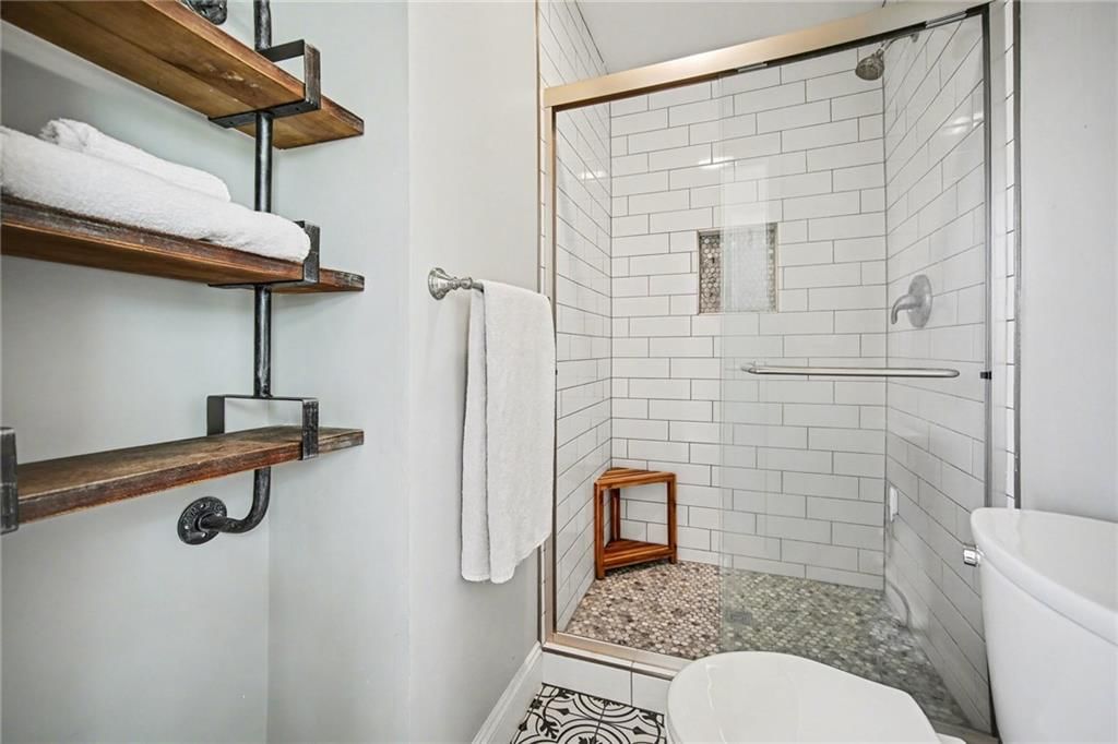 1129 Camelot Hill Street — photo 25