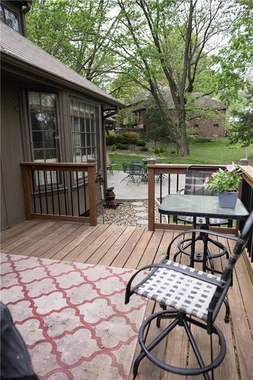 Photo 44 of 44 - 5611 NW Oak Ridge Court, Platte Woods, MO 64151