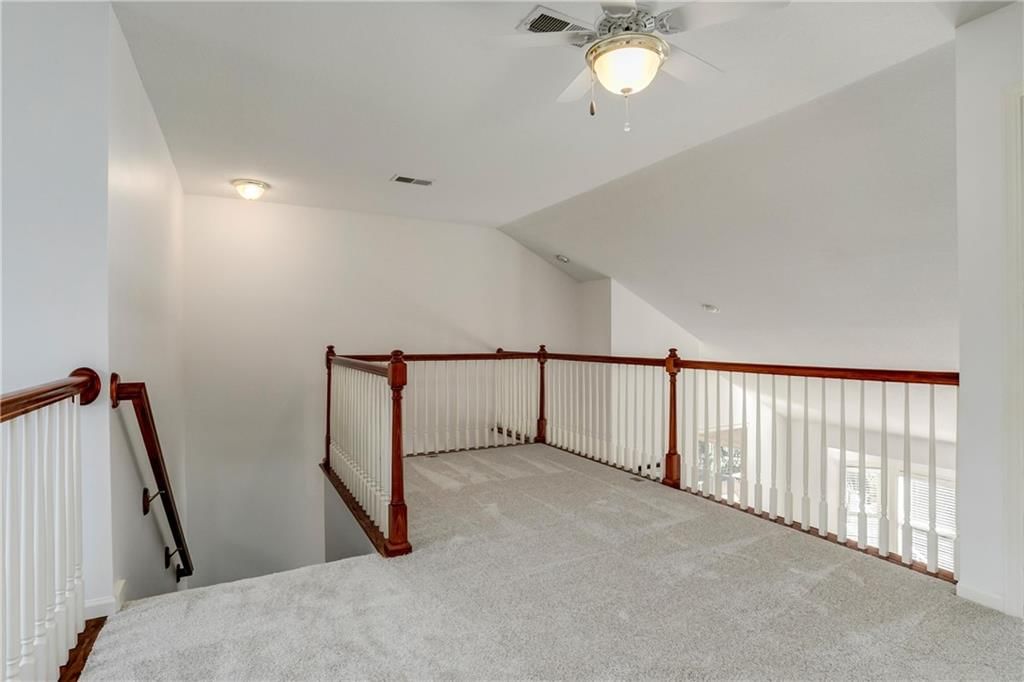6302 W 133rd Terrace — photo 10