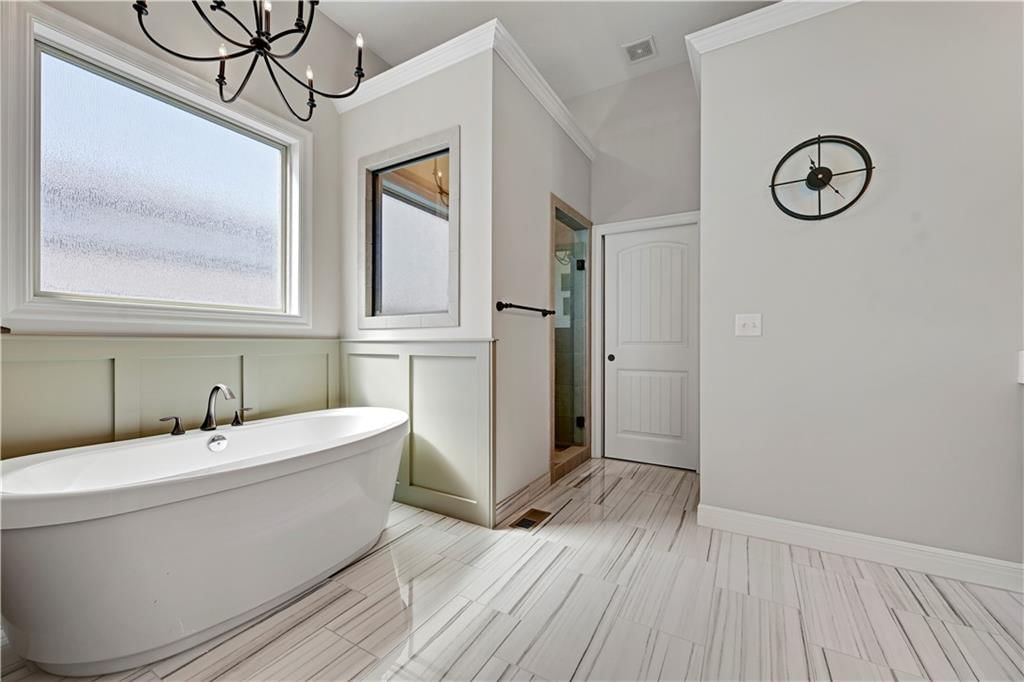 15705 Canterbury Street — photo 28