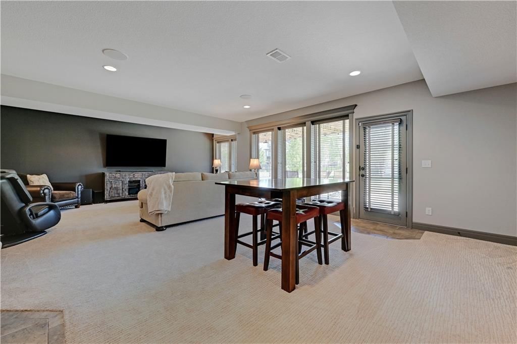 15705 Canterbury Street — photo 40