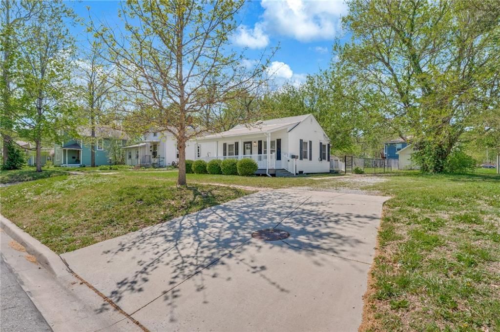 615 Alabama Street — photo 4