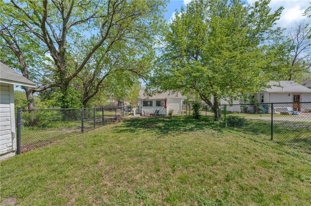615 Alabama Street — photo 26