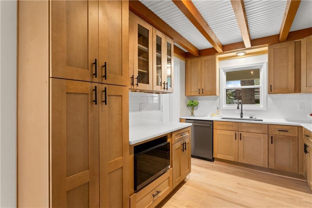 4808 W 77th Terrace — photo 4