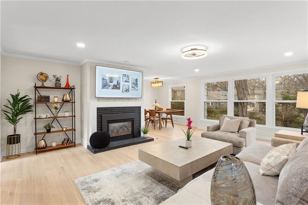 4808 W 77th Terrace — photo 9