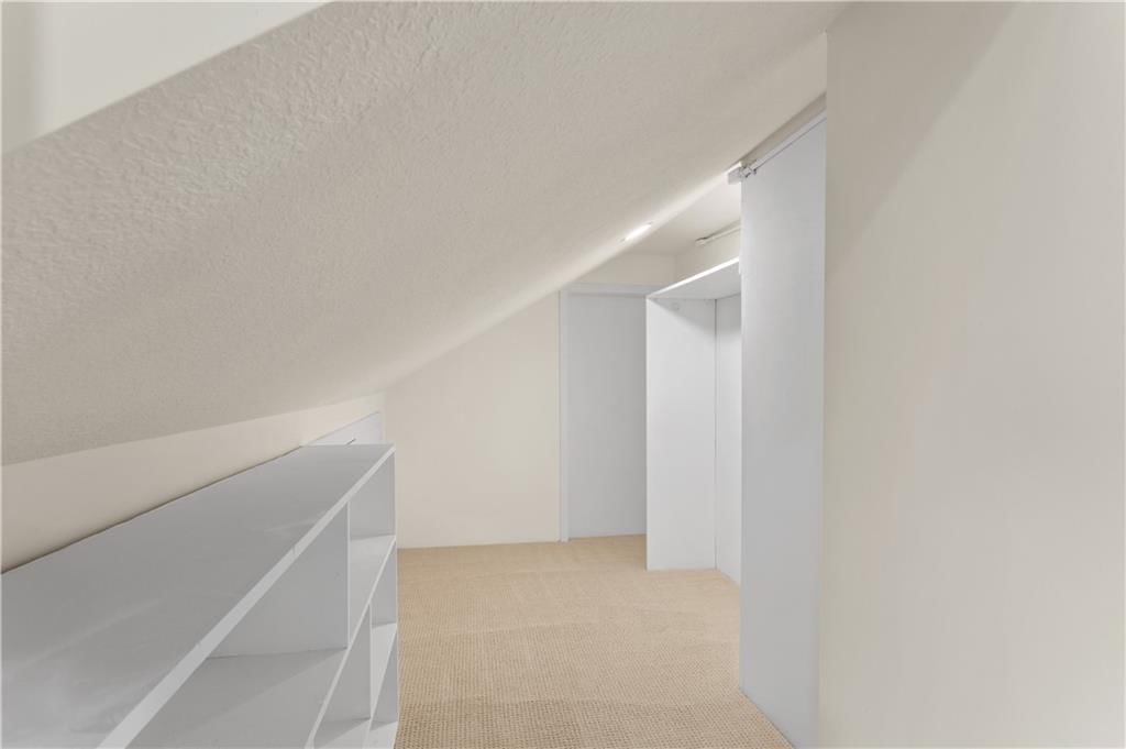 4808 W 77th Terrace — photo 15