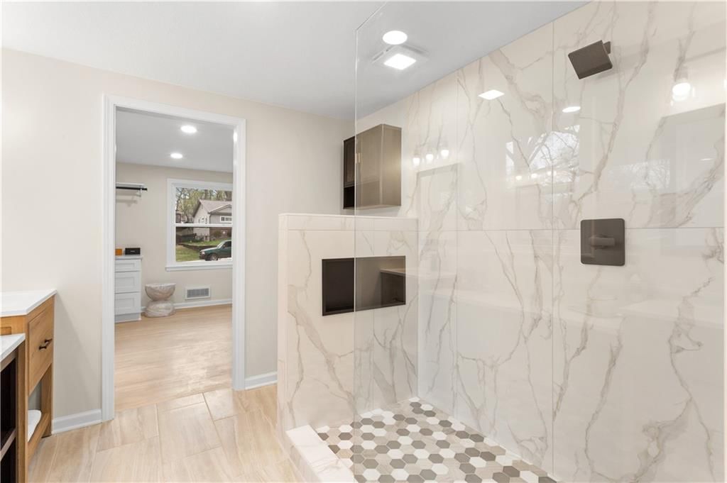 4808 W 77th Terrace — photo 23