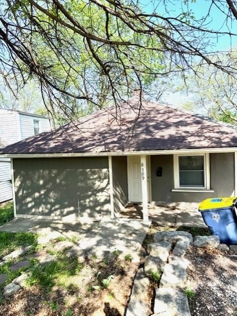 8309 Wabash Avenue — photo 2
