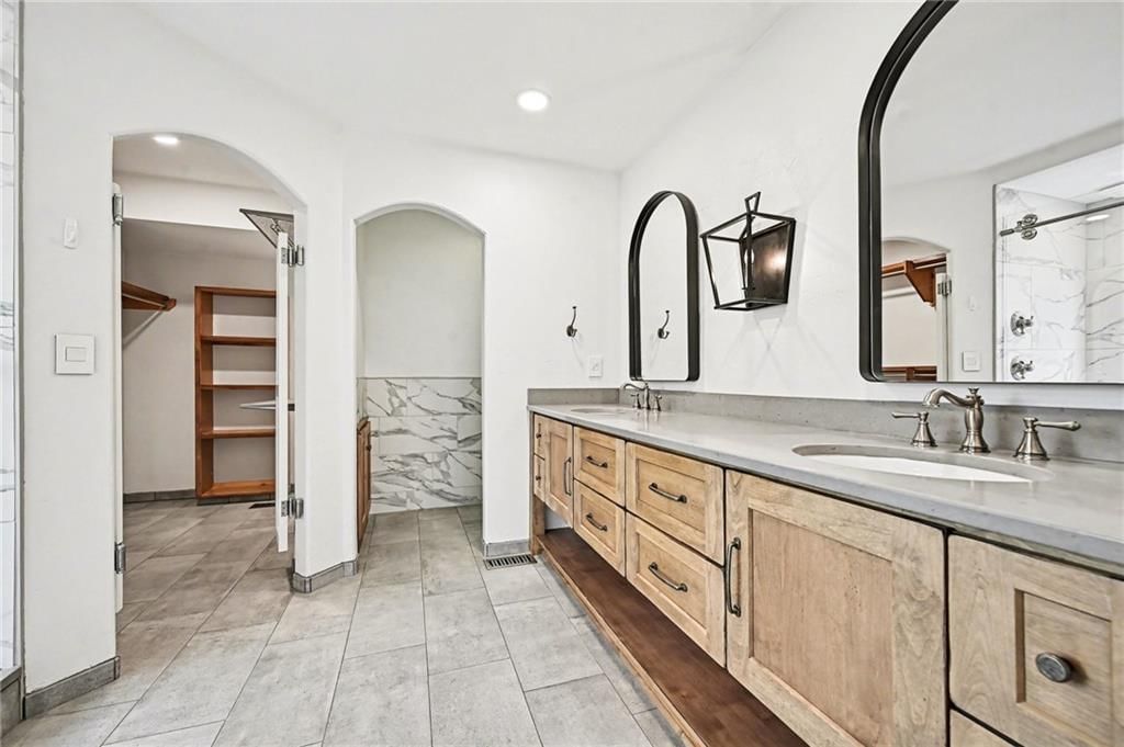 527 Canyon Drive — photo 20