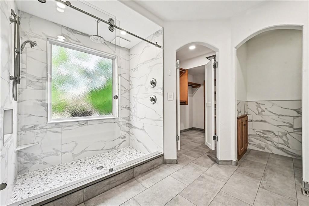 527 Canyon Drive — photo 21