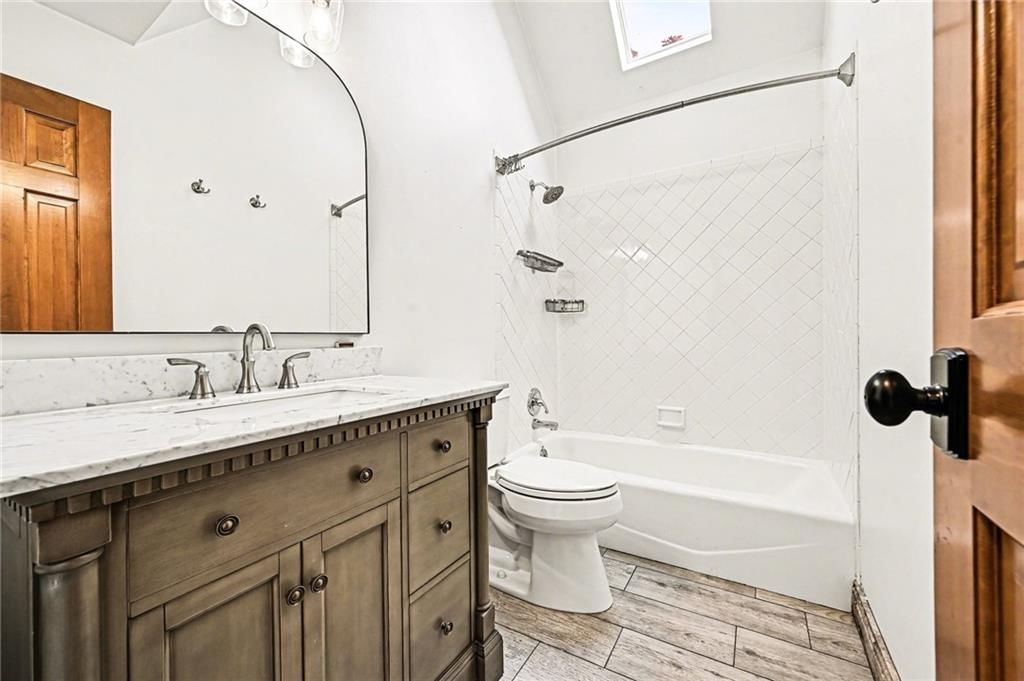 527 Canyon Drive — photo 32