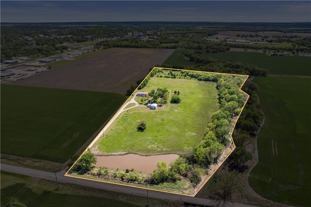 7745 1200 Road, Fredonia, KS