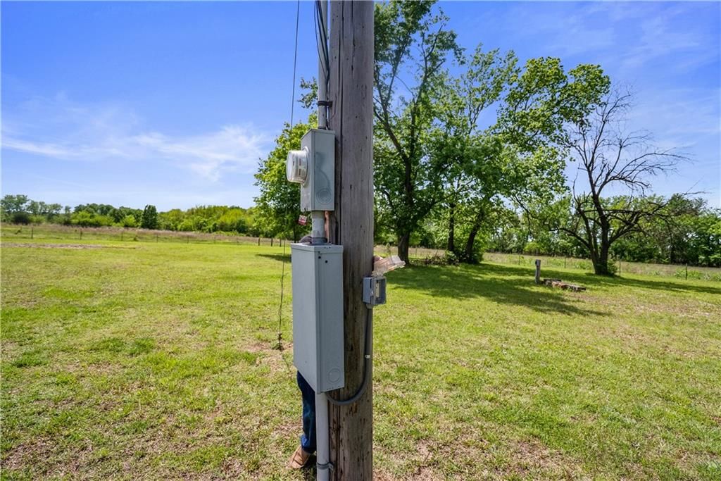 7745 1200 Road — photo 40