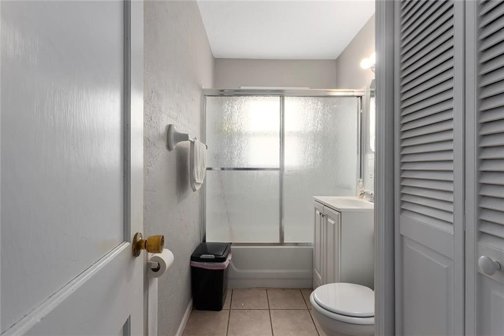 1825 N 47th Street — photo 12