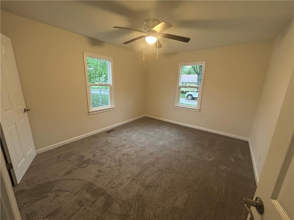 703 S Sixth Street — photo 24